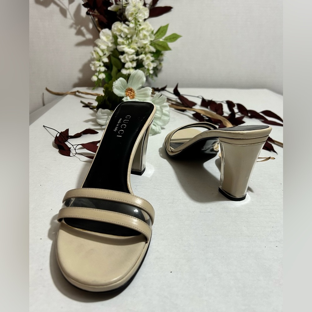 Gucci tan/beige leather Lucite heel mules, size 9.5